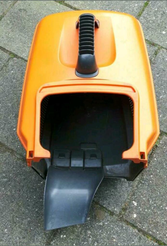 Grasopvangbak voor grasmaaier, Ophalen of Verzenden, Zo goed als nieuw, Elektrisch, GARDENA