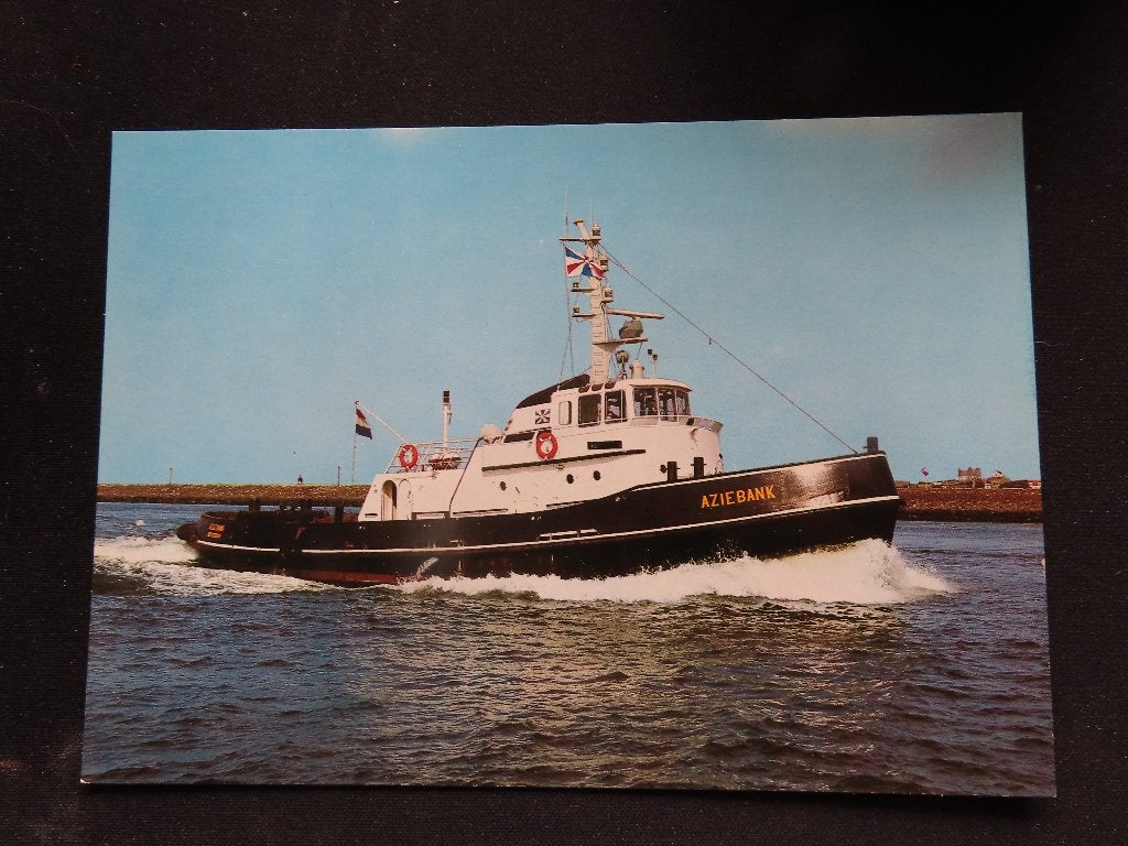 ansichtkaart sleepboot " Aziebank " Bv. N.R.S., Ophalen of Verzenden, Motorboot, Kaart, Foto of Prent