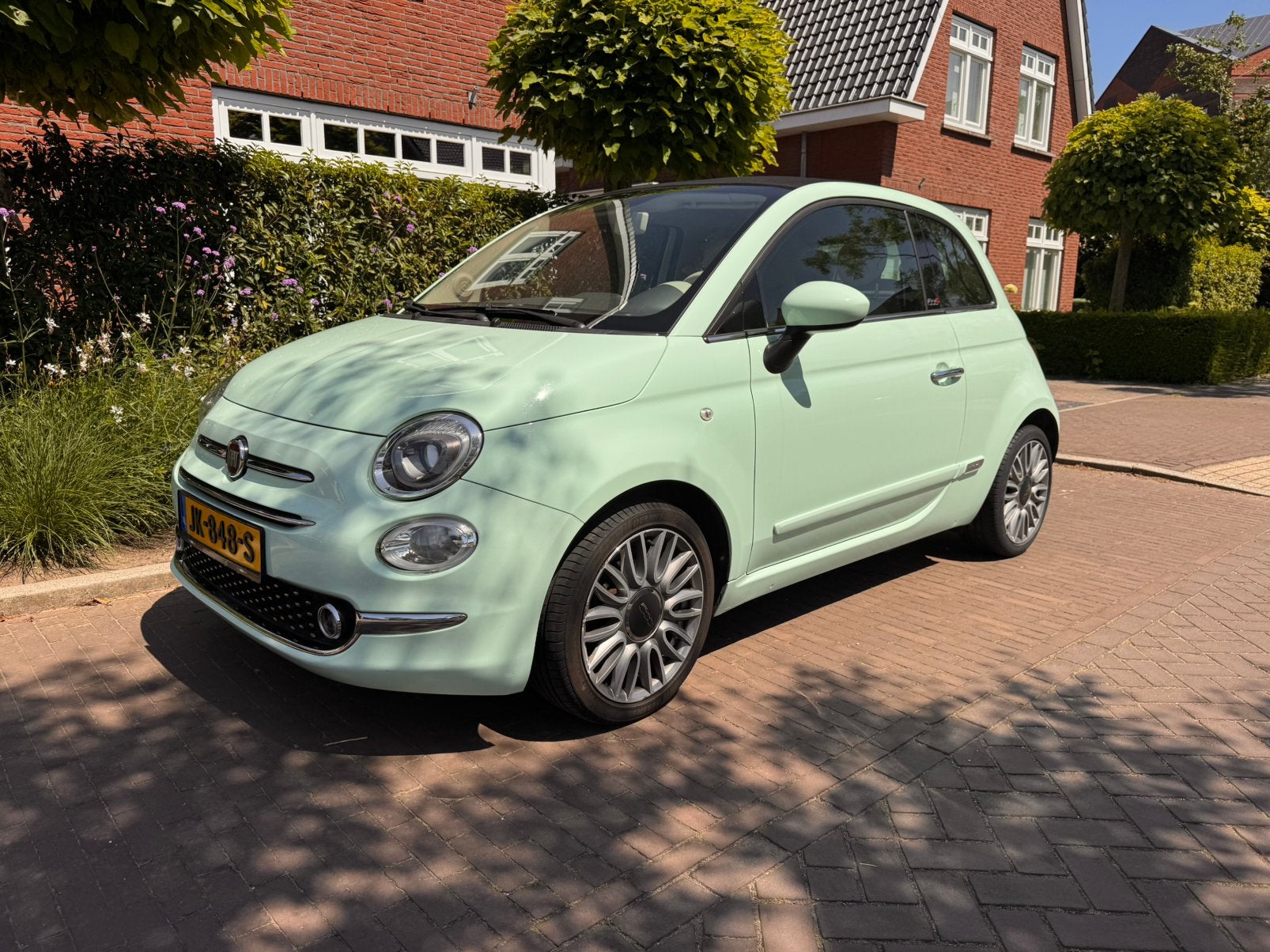 Fiat 500C Cabrio 0.9 80pk Turbo Twinair 2016 Groen, Auto's, Cabriolet, Handgeschakeld, 26 km/l, Particulier