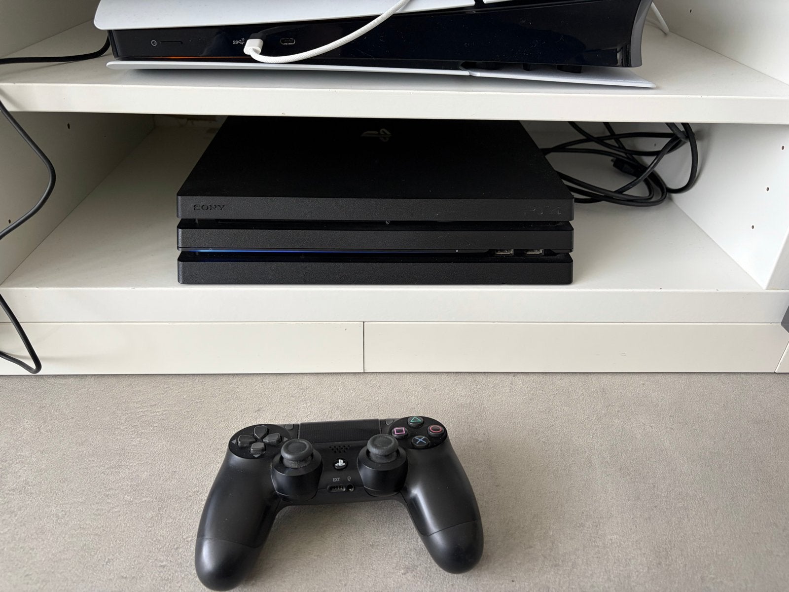 Sony PlayStation 4 Pro 1TB - perfect werkend, Ophalen, Gebruikt, Met 1 controller, Pro