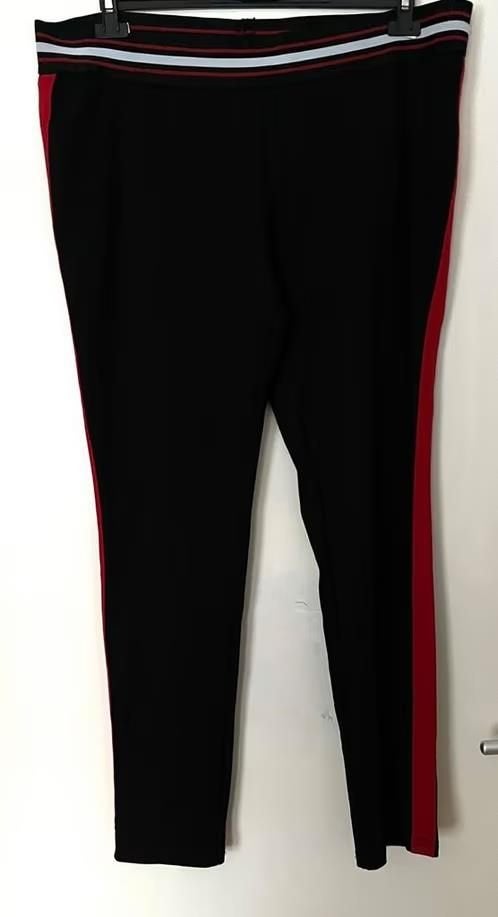 CL essentials pantalon maat 46[v], Kleding | Dames, Broeken en Pantalons, Zwart, Maat 46/48 (XL) of groter, Ophalen of Verzenden