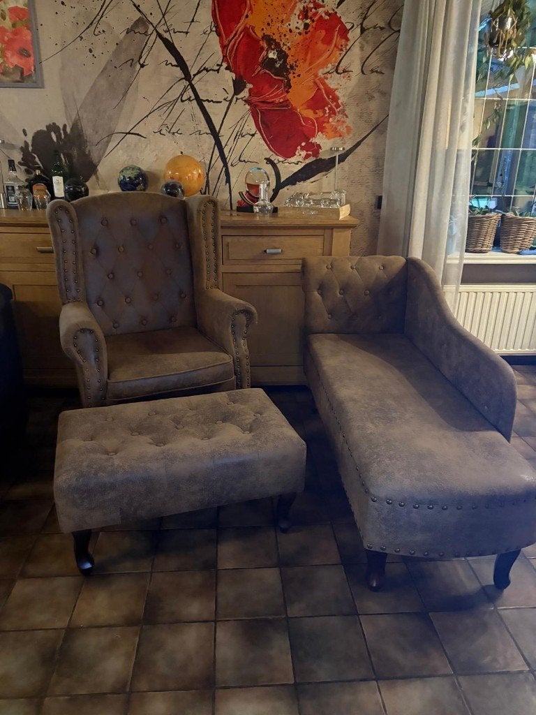 Divan met 2 stoelen en 1 voetenbank, Ophalen, Hout, Twee, Bruin