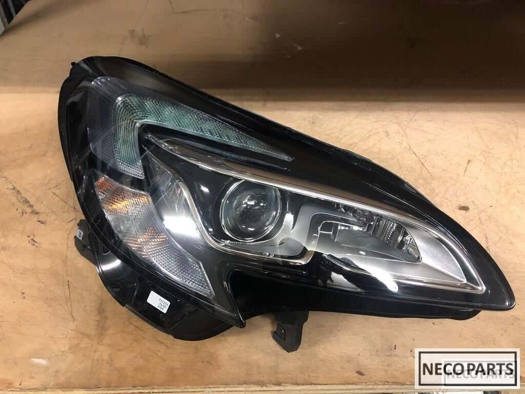 Opel Corsa e xenon led koplamp rechts origineel compleet, Gebruikt, -, -, Opel