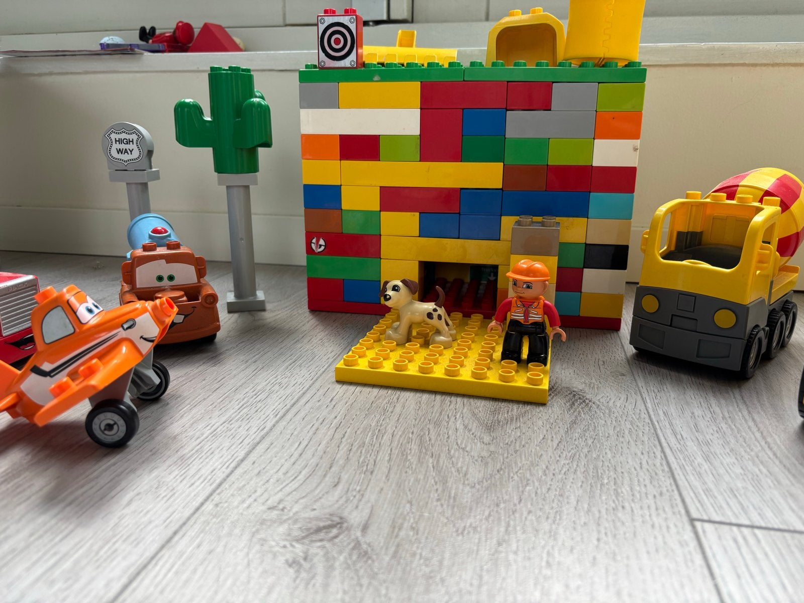 Grote Duplo collectie met voertuigen en figuren, Inclusief minifiguren, Gebruikt, Ophalen of Verzenden, Duplo