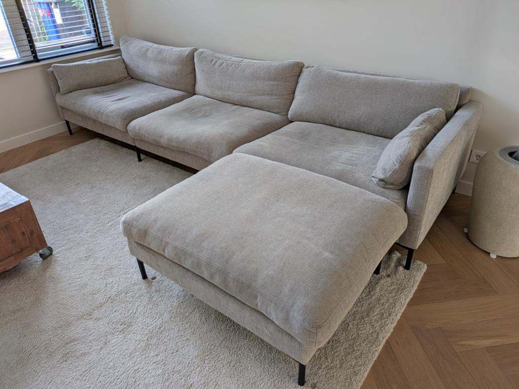 Zuiver Summer 4,5-zitsbank met hocker - Latte, Huis en Inrichting, Banken | Bankstellen, Ophalen, Gebruikt, 100 tot 125 cm, 300 cm of meer
