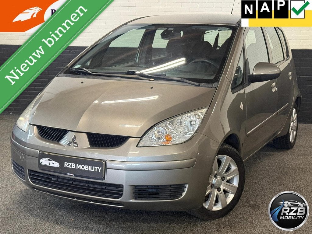 Mitsubishi Colt 1.3 Invite+ AUTOMAAT Airco NAP 5 DR APK 6/27, Auto's, Mitsubishi, Bedrijf, Te koop, Colt, ABS, Airbags, Airconditioning