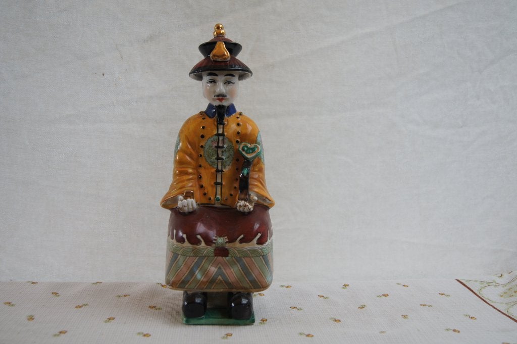Antiek Chinees beeld van Keizer Yongzheng, Steen/keramiek, Ophalen of Verzenden, China, Handgemaakt
