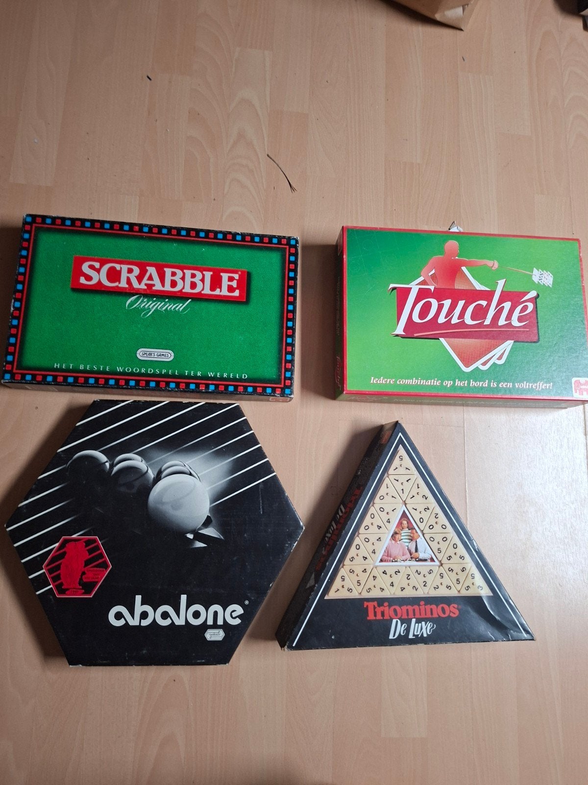 scrabble - Touché - Abalone - triominos, Hobby en Vrije tijd, Ophalen of Verzenden, Zo goed als nieuw
