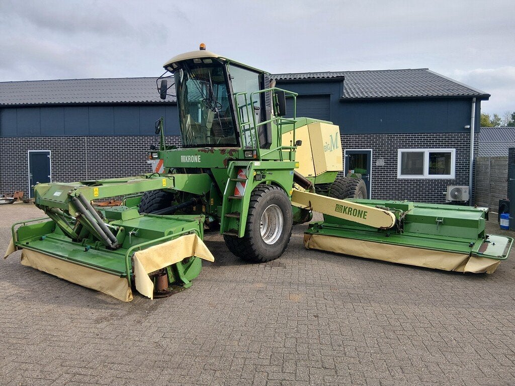 Krone Big M Grasmaaier 9 meter breed, Zakelijke goederen, Overige, Oogstmachine