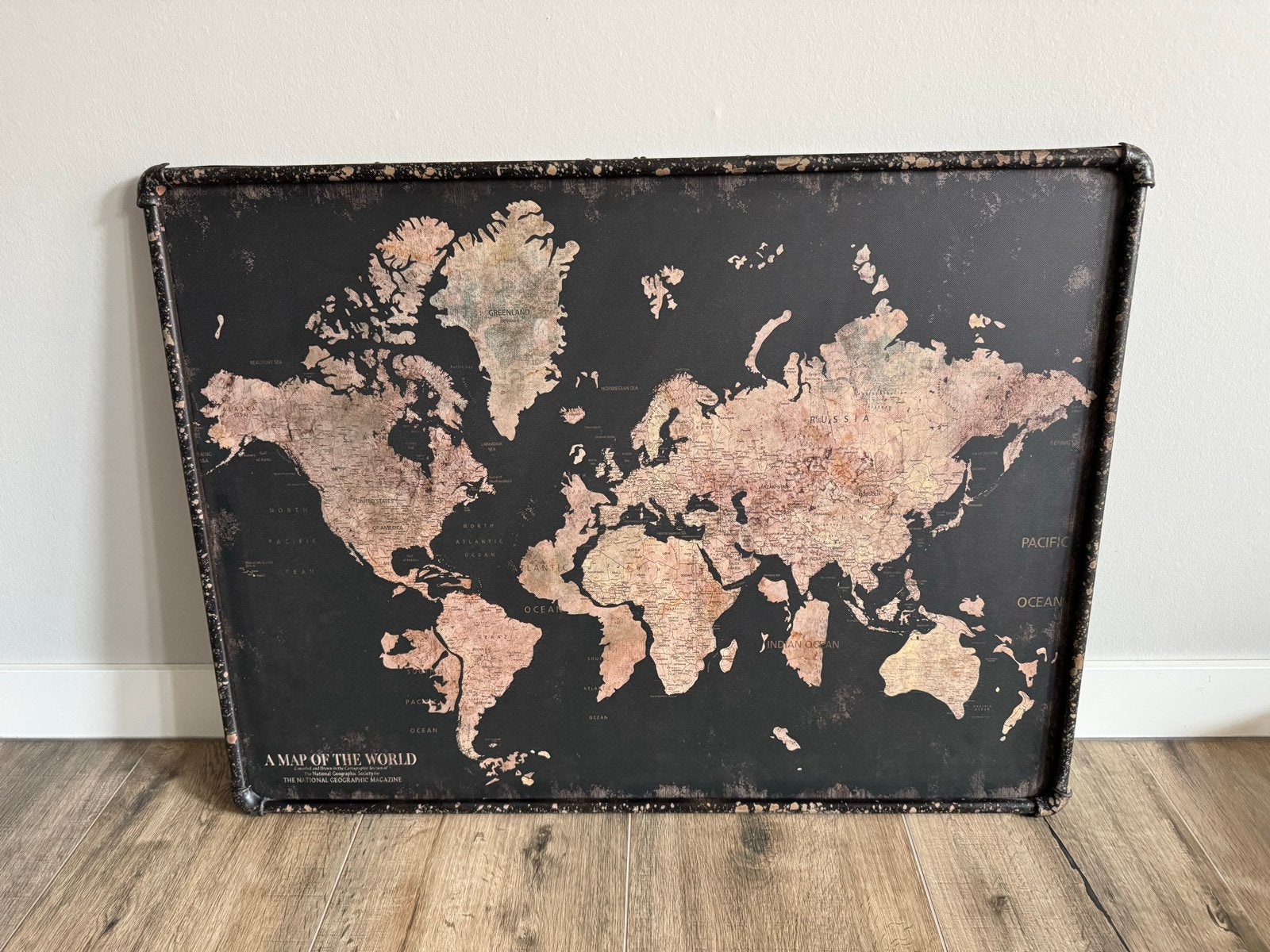 Wanddecoratie Wereldkaart - Vintage Stijl, Ophalen, Metaal, 60 cm, Met ophangsysteem