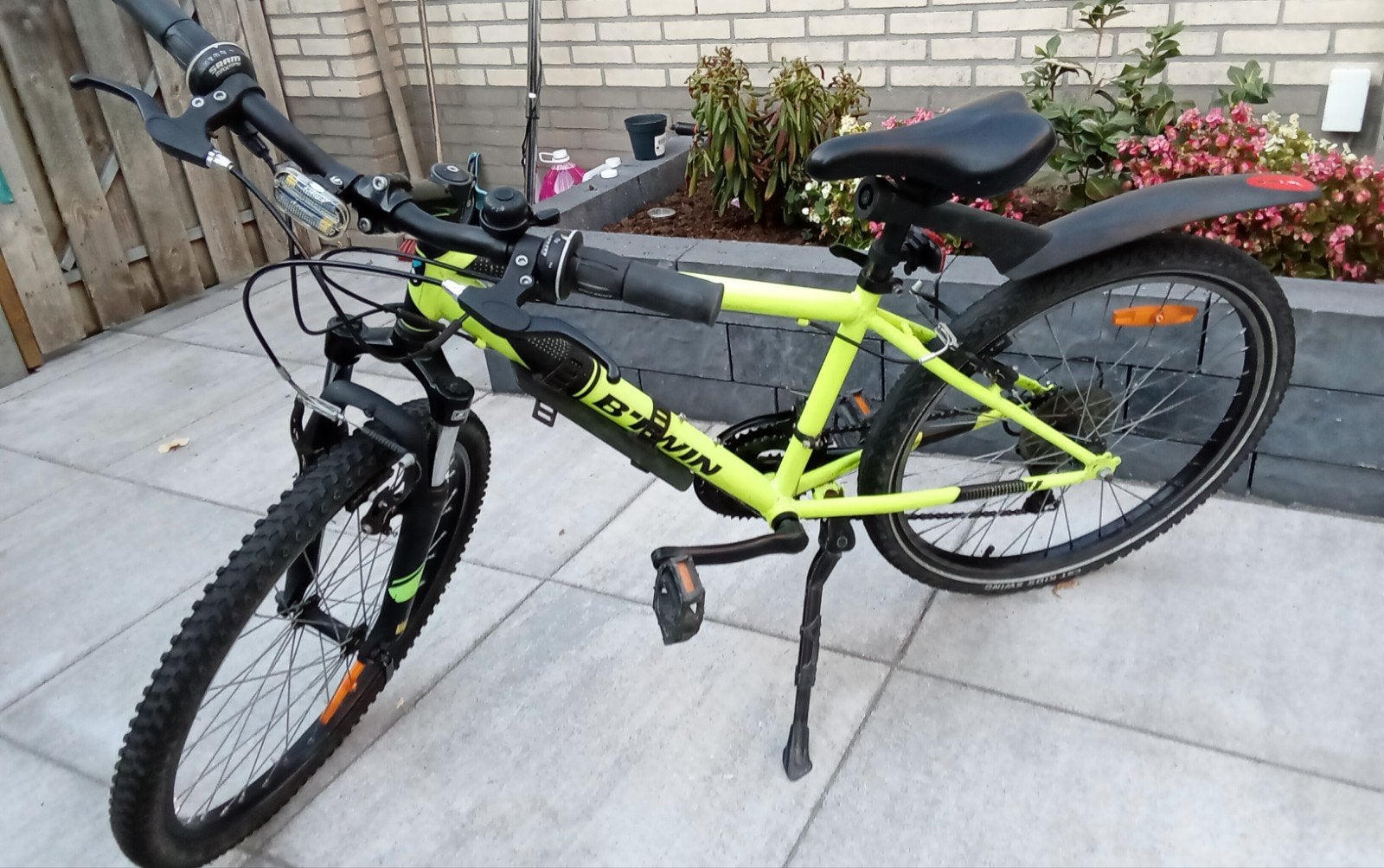 B-Twin 24 inch, Fietsen en Brommers, Fietsen | Mountainbikes en ATB, Minder dan 45 cm, Ophalen of Verzenden, Zo goed als nieuw