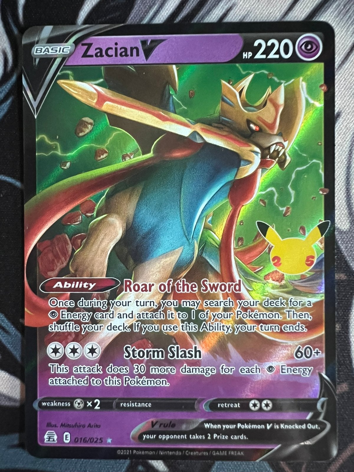 Zacian V - 25th Celebrations - 016/025, Ophalen of Verzenden, Nieuw, Losse kaart, Foil