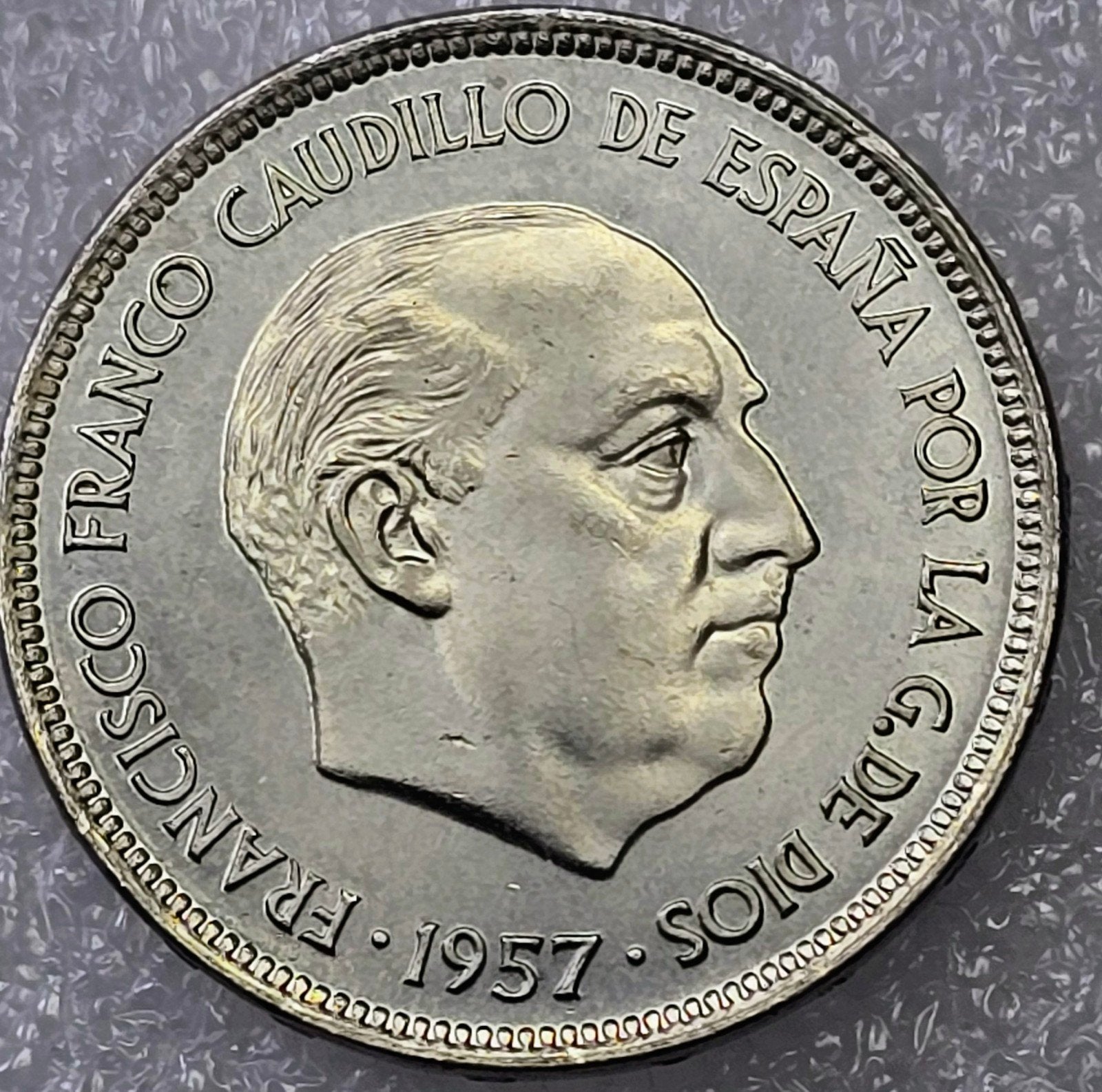 Spanje 25 Pesetas 1957 (UNA GRANDE LIBRE) Franco, Ophalen of Verzenden, Overige landen