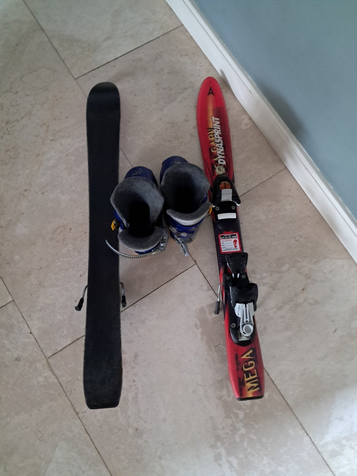 Kinderski's met skischoenen - Dynasprint Mega, Sport en Fitness, Skiën en Langlaufen, Overige merken, Gebruikt, Ophalen of Verzenden