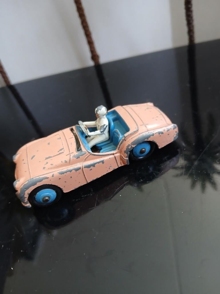 Triumph TR2. Dinky toys 111, Ophalen of Verzenden, Auto, Dinky Toys