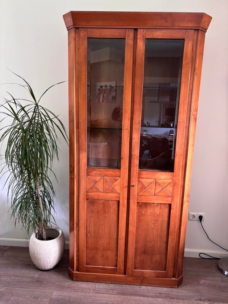 Selva Italiaanse Vitrinekast, Huis en Inrichting, Ophalen, Gebruikt, 100 tot 150 cm, 200 cm of meer