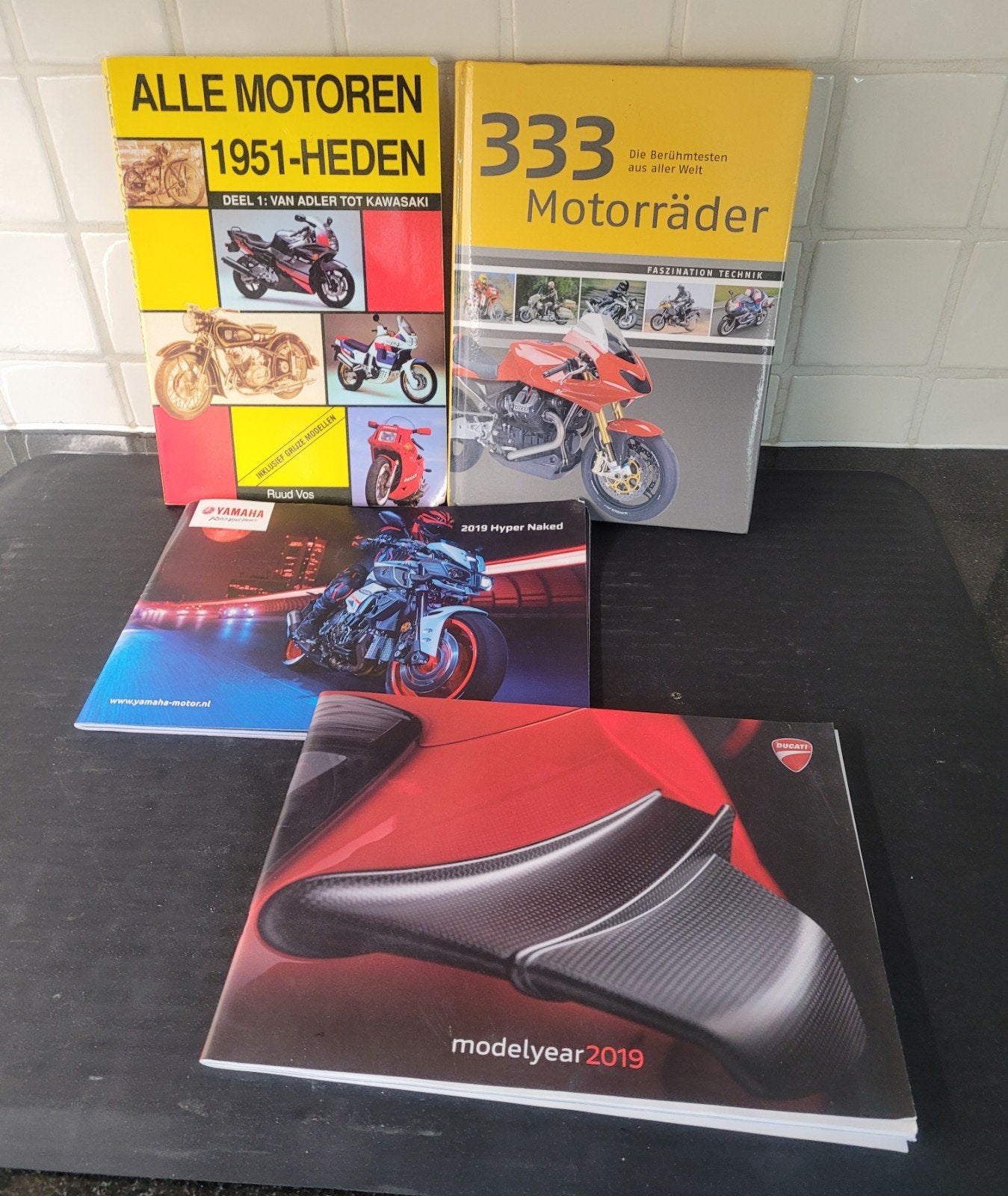 Diverse Motorboeken: Geschiedenis, Modellen en Meer, Boeken, Ophalen of Verzenden, Gelezen, Ruud Vos (en anderen), Algemeen