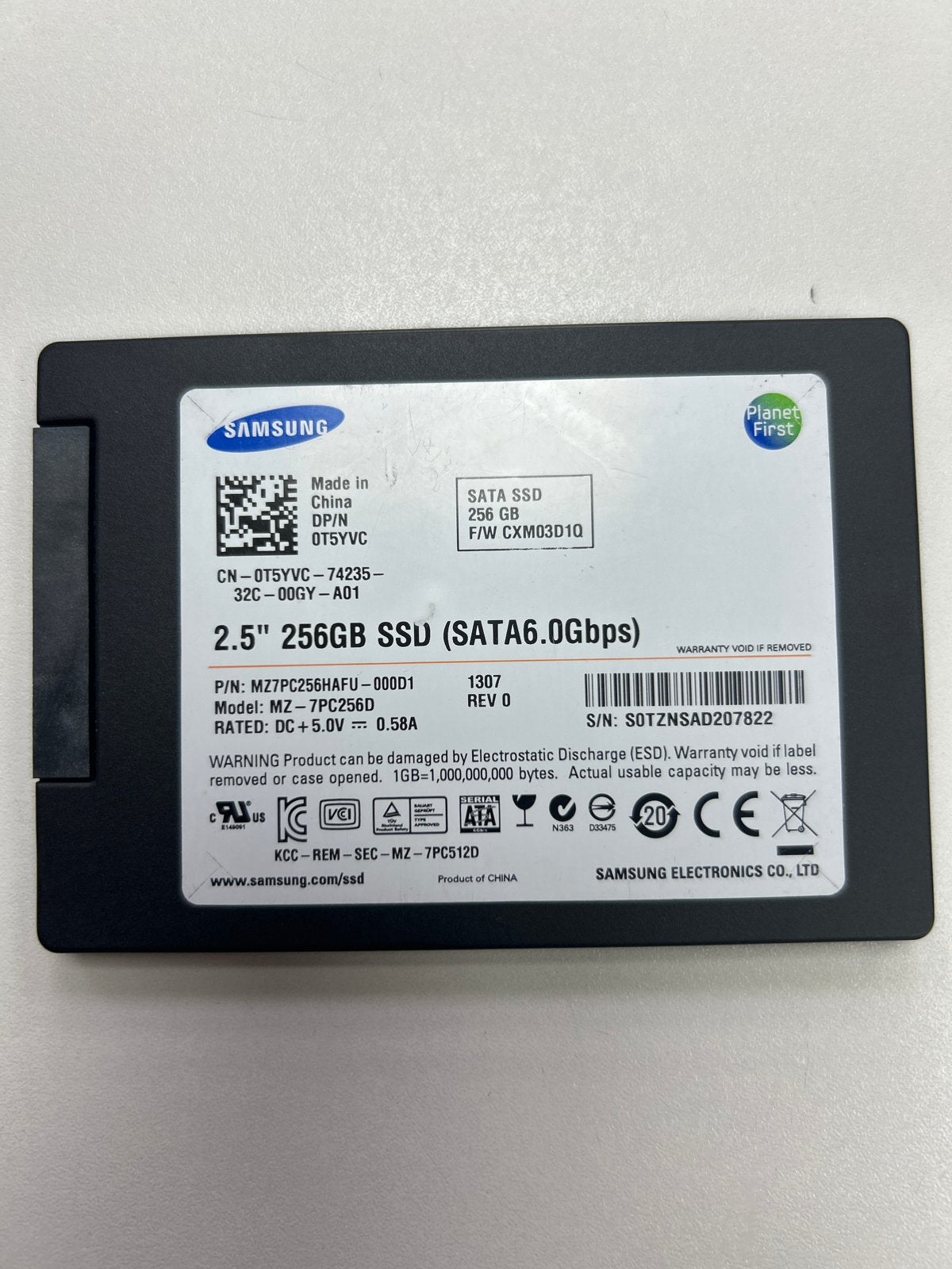 Samsung 256GB SATA SSD 2.5 inch - Snelle opslag, Computers en Software, Intern, Gebruikt, Server, Ophalen of Verzenden