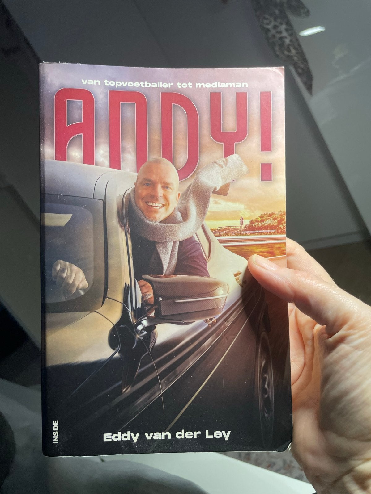 Andy! Van topvoetballer tot mediaman - Eddy van der Ley, Ophalen of Verzenden, Zo goed als nieuw, Sport
