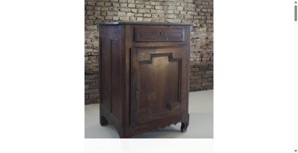 18th Century French Provincial Confiturier Cabinet, Ophalen