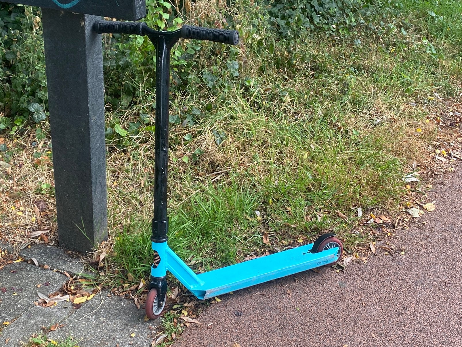 Oxelo lichtblauwe stuntstep, Fietsen en Brommers, Steps, Gebruikt, Gewone step, Ophalen
