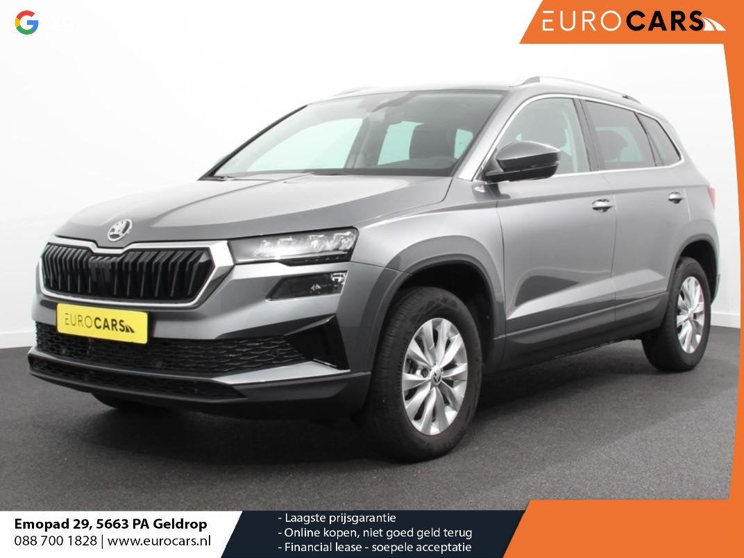 Skoda Karoq 1.5 TSI 150pk DSG Ambition Navigatie Apple Carpl, Stof, 4 cilinders, Bedrijf, 1308 kg