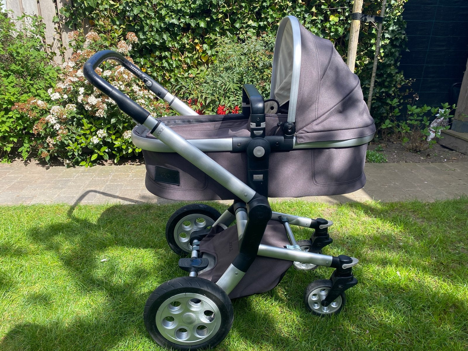Complete Joolz kinderwagen met veel accessoires, Gebruikt, Met reiswieg, Ophalen, Kinderwagen