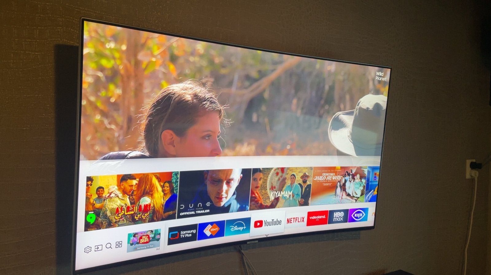 Samsung 50 inch Curved Smart TV – Weinig gebruikt, Ophalen of Verzenden, Zo goed als nieuw, Minder dan 2 meter, Optische kabel