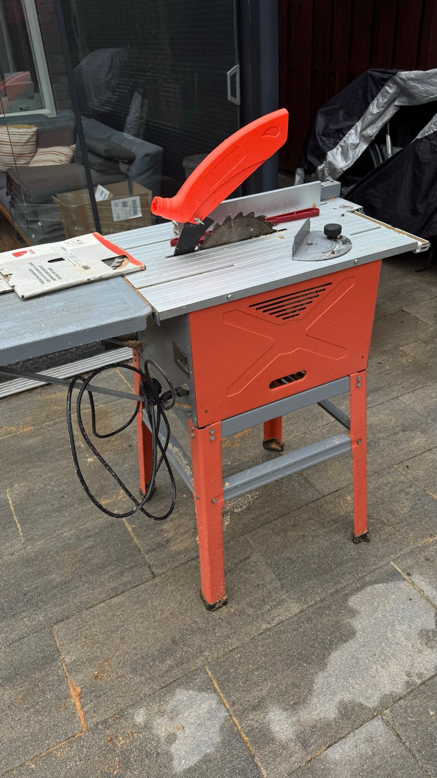 Einhell TKS 15/250 UV tafelzaag, Doe-het-zelf en Verbouw, Ophalen, Gebruikt, Cirkelzaag, 70 mm of meer