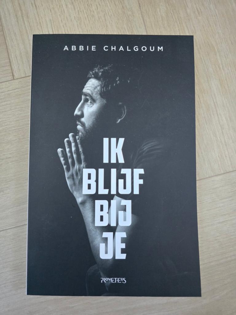 Ik Blijf Bij Je - Abbie Chalgoum (Nieuw), Boeken, Biografieën, Nieuw, Overige, Ophalen of Verzenden