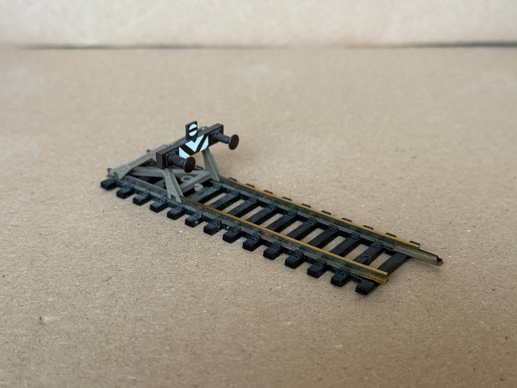 Fleischmann H0 6017 stootblok met "Gleissperr-Signal", Ophalen, Gelijkstroom, Fleischmann, Rails