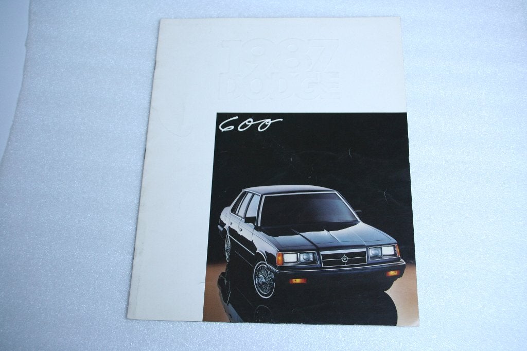 Folder Dodge 600 (1987) (2), Ophalen of Verzenden, Nieuw, Overige merken