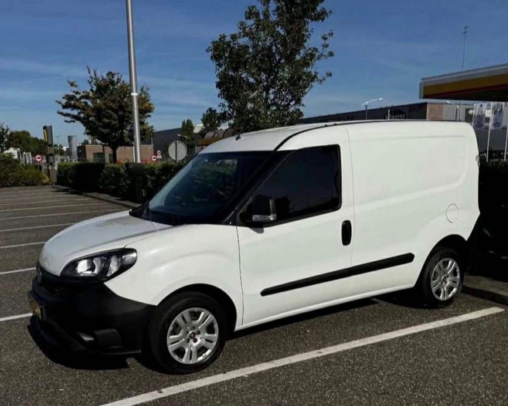 Fiat Doblo Cargo 6200€  EX BTW 1.3 MJ 80pk L1h1 2019, Auto's, Voorwielaandrijving, 4 cilinders, Origineel Nederlands, 80 pk