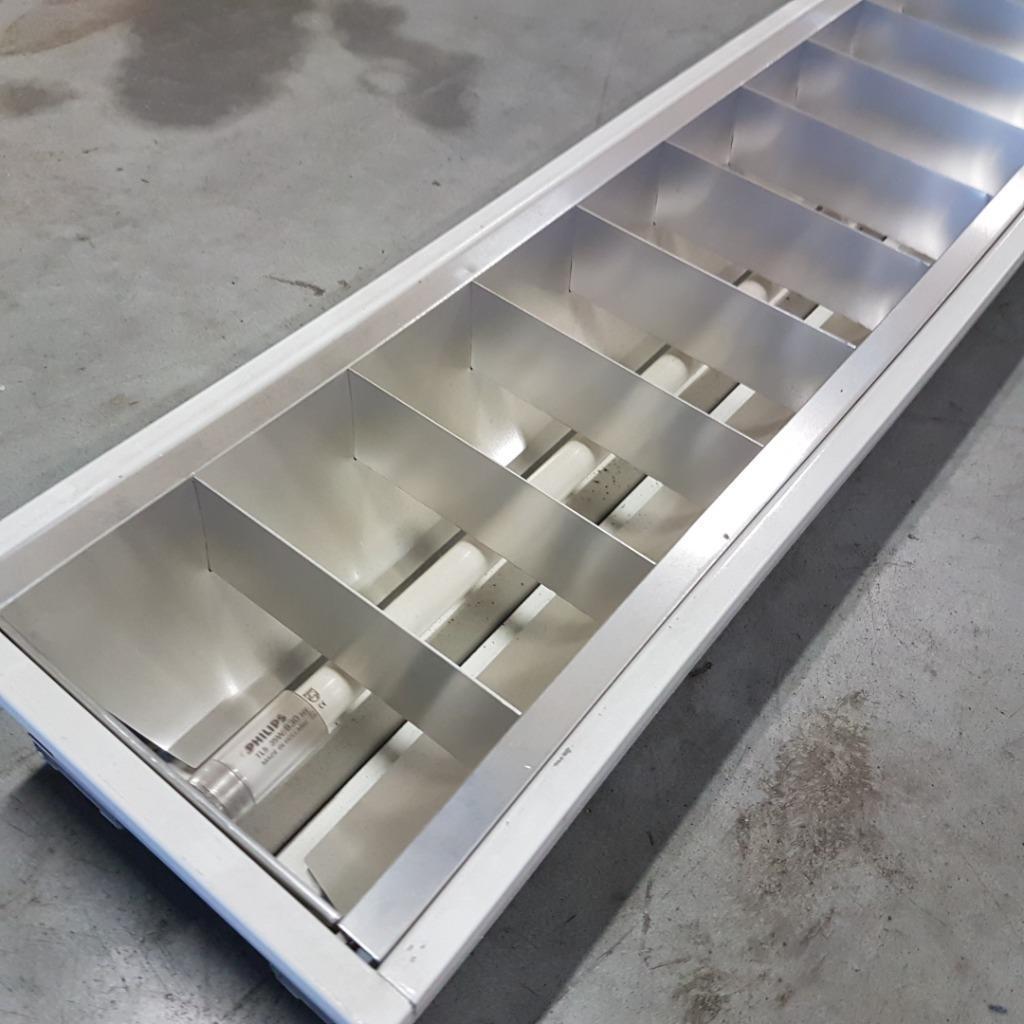 partij ENERGIEZUINIGE TL armaturen - 1x35 watt - T5, Ophalen, Gebruikt, Minder dan 50 watt