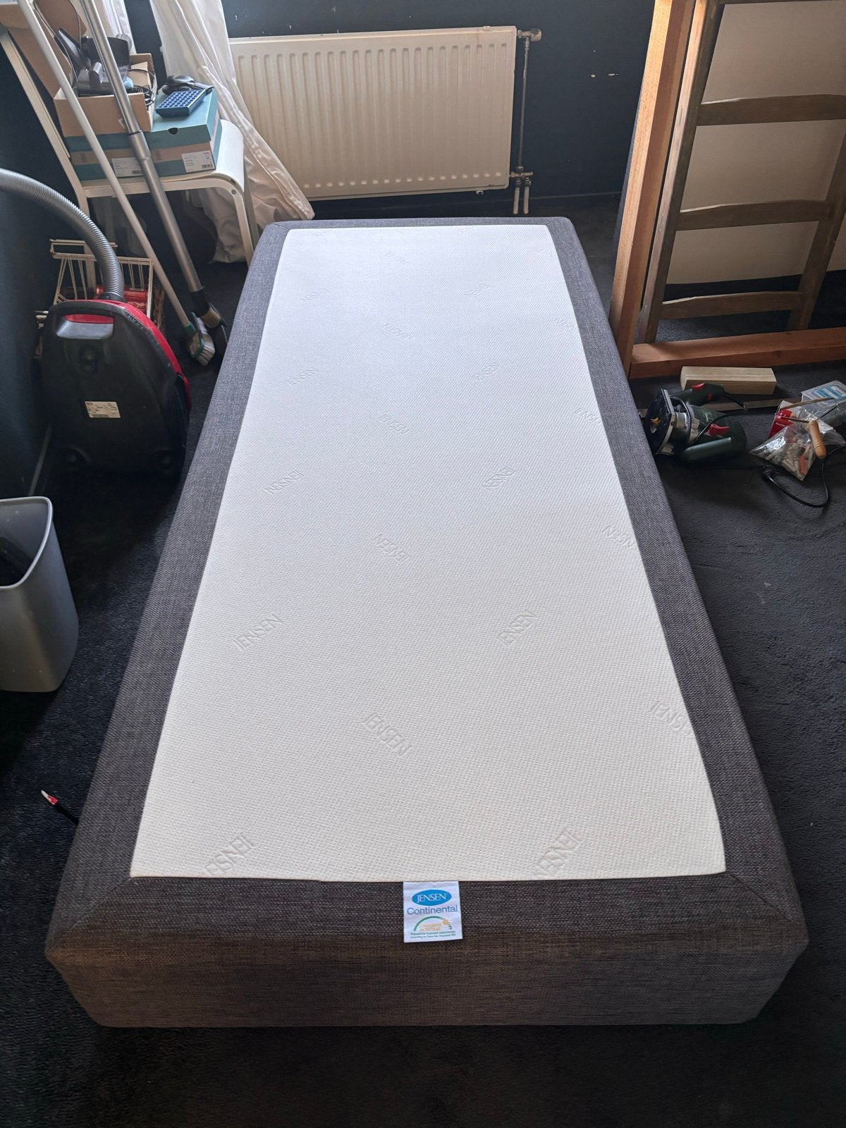 2x Jensen Continental onderstel 90x210cm, Ophalen, Gebruikt, 90 cm, Eenpersoons