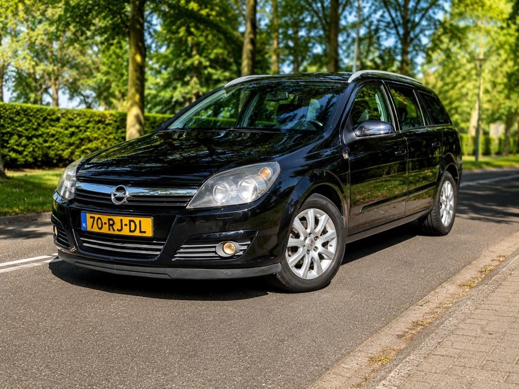 Opel Astra Station 1.8 Elegance automaat | 138.799 km | APK, 125 pk, 1250 kg, Zwart, 4 cilinders