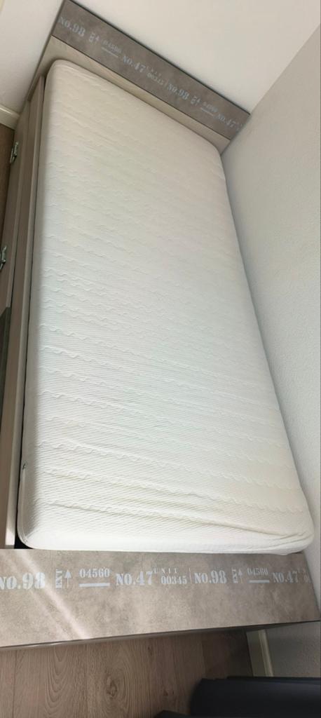 Complete jongens kamer - Bed met lades,lattenbodem en matras, 85 tot 100 cm, Gebruikt, 180 cm of meer, Ophalen