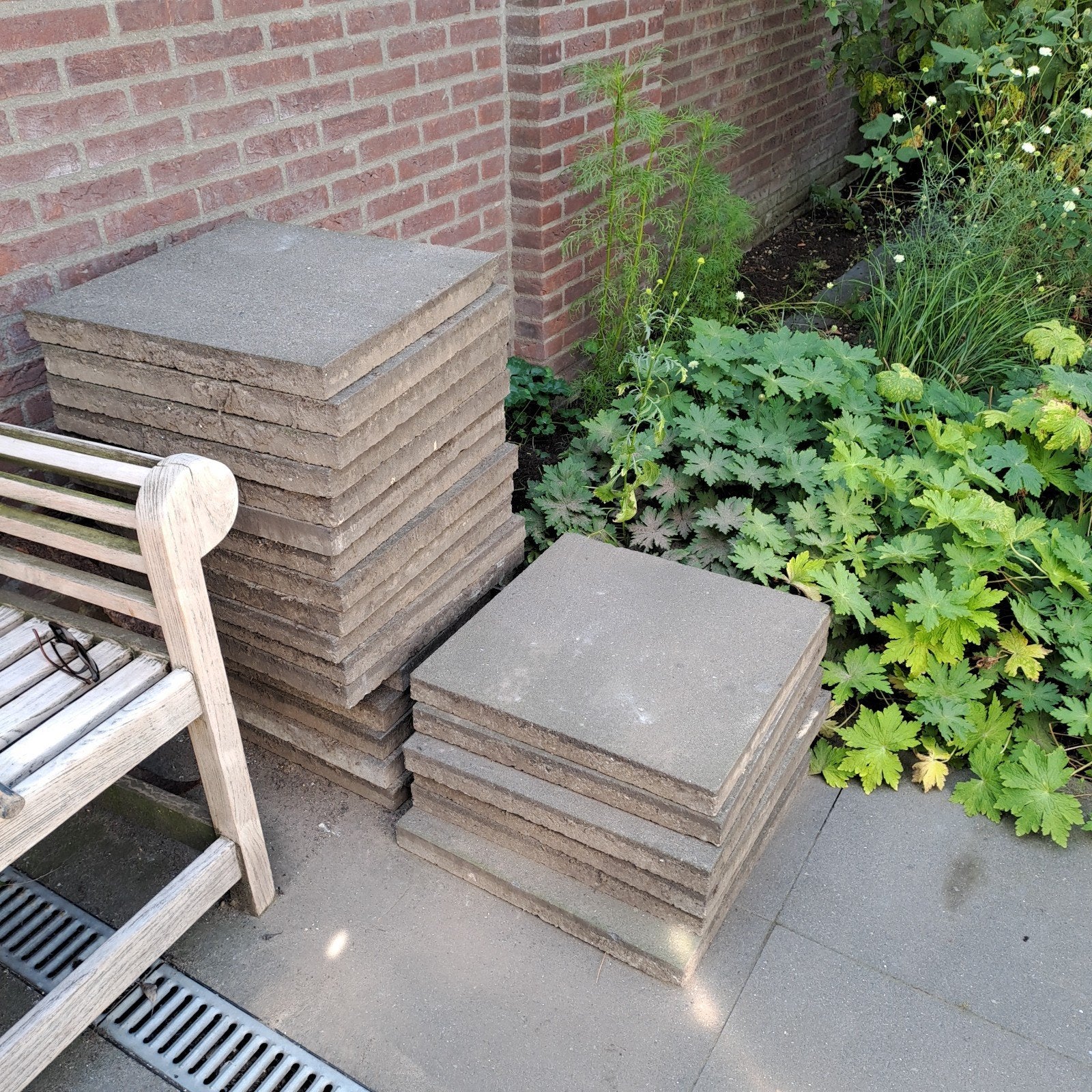 Gebruikte betontegels 50x50 cm voor terras of pad, Tuin en Terras, Ophalen, Gebruikt, Minder dan 5 m², Beton