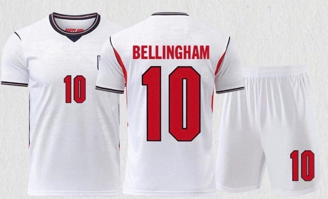 Voetbalshirt Bellingham Voetbaltenue met Scheenbeschermers, Maat L, Ophalen of Verzenden, Zo goed als nieuw, Set