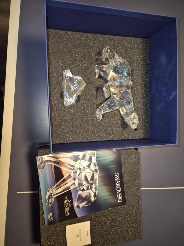 Swarovski Siku IJsbeer 2011 SCS Jaarlijkse Editie, Ophalen of Verzenden, Zo goed als nieuw, Wild dier, Beeldje of Figuurtje