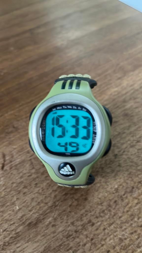 Vintage adidas sport horloge, Ophalen, Zo goed als nieuw, Kunststof, Overige merken