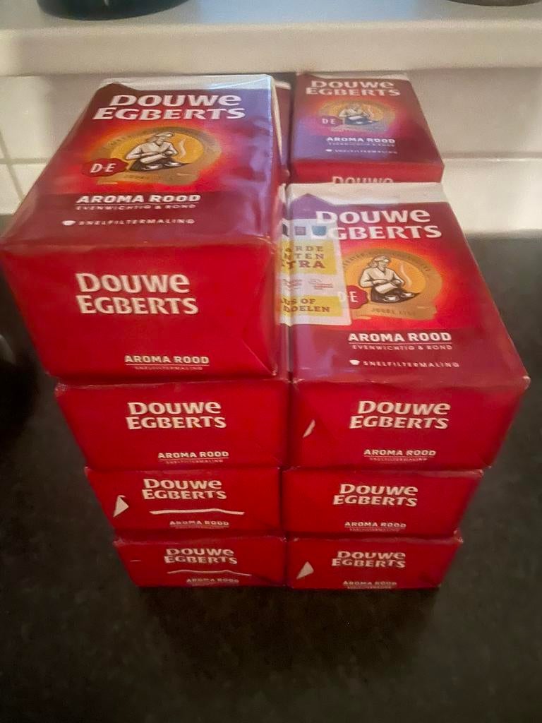 Douwe egberts  €5,50 per stuks  500 gr 19 stuks, Diversen, Levensmiddelen, Ophalen of Verzenden