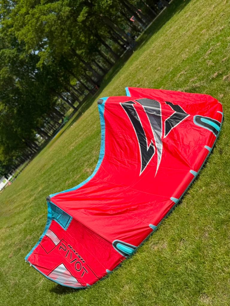 Naish Pivot 2024 - 7m - Rood/Blauw, Geen board, Ophalen of Verzenden, Zo goed als nieuw, Kite