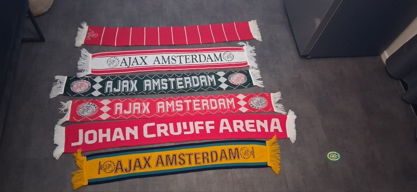 6x Ajax sjaals - Diverse ontwerpen, Verzamelen, Ophalen of Verzenden, Gebruikt