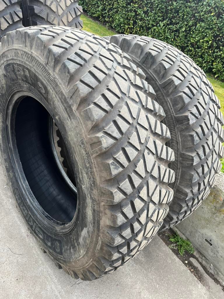Nokian TRI2 gazon/bosbouw banden!, Ophalen