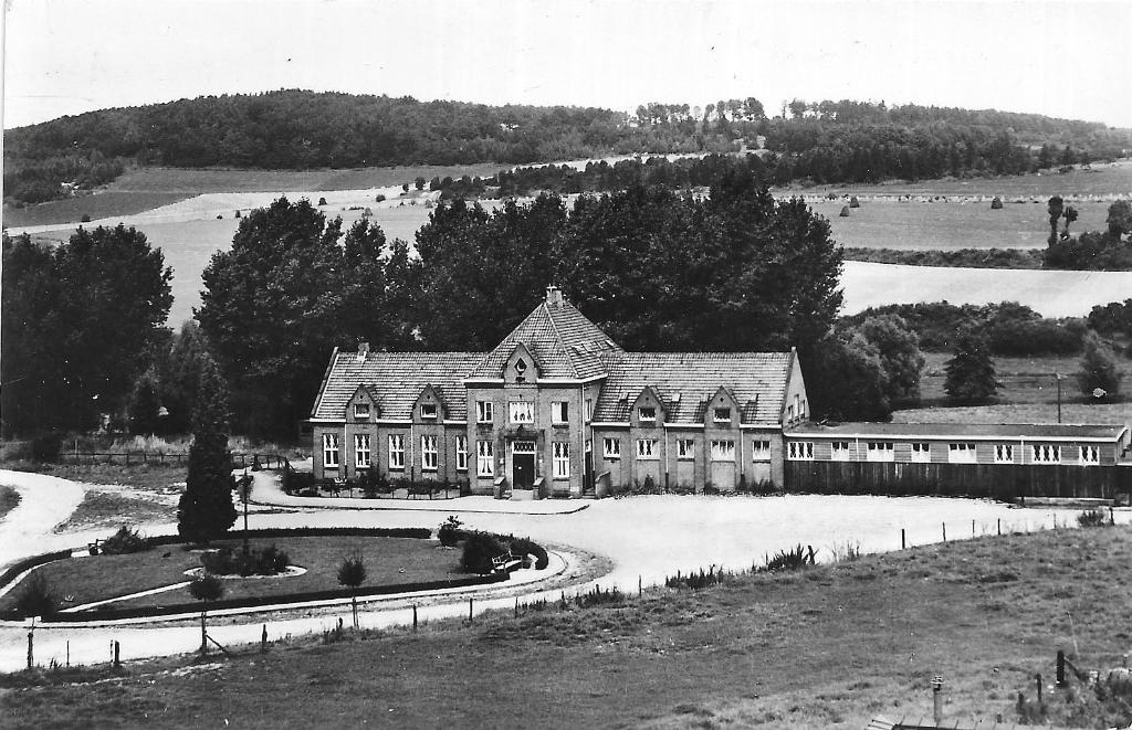AK Vaals - Jeugdherberg " 't Heemet", Verzenden, 1940 tot 1960, Gelopen, Limburg