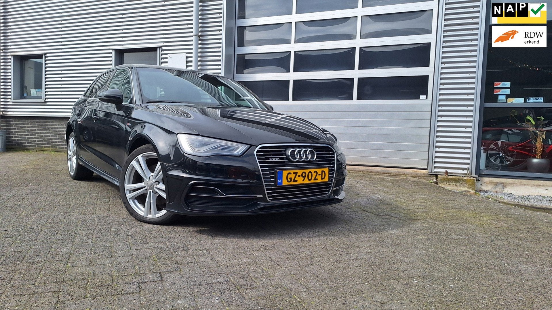Audi A3 Sportback 1.4 e-tron PHEV 3x S-Line/Nav/Lm/Pdc/Cruis, 8 kWh, Gebruikt, 4 cilinders, 150 pk