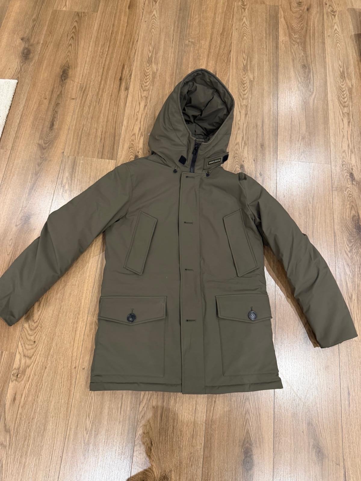 WOOLRICH jas unisex maat S - Zo goed als nieuw, Ophalen of Verzenden, Zo goed als nieuw, Maat 46 (S) of kleiner, Groen
