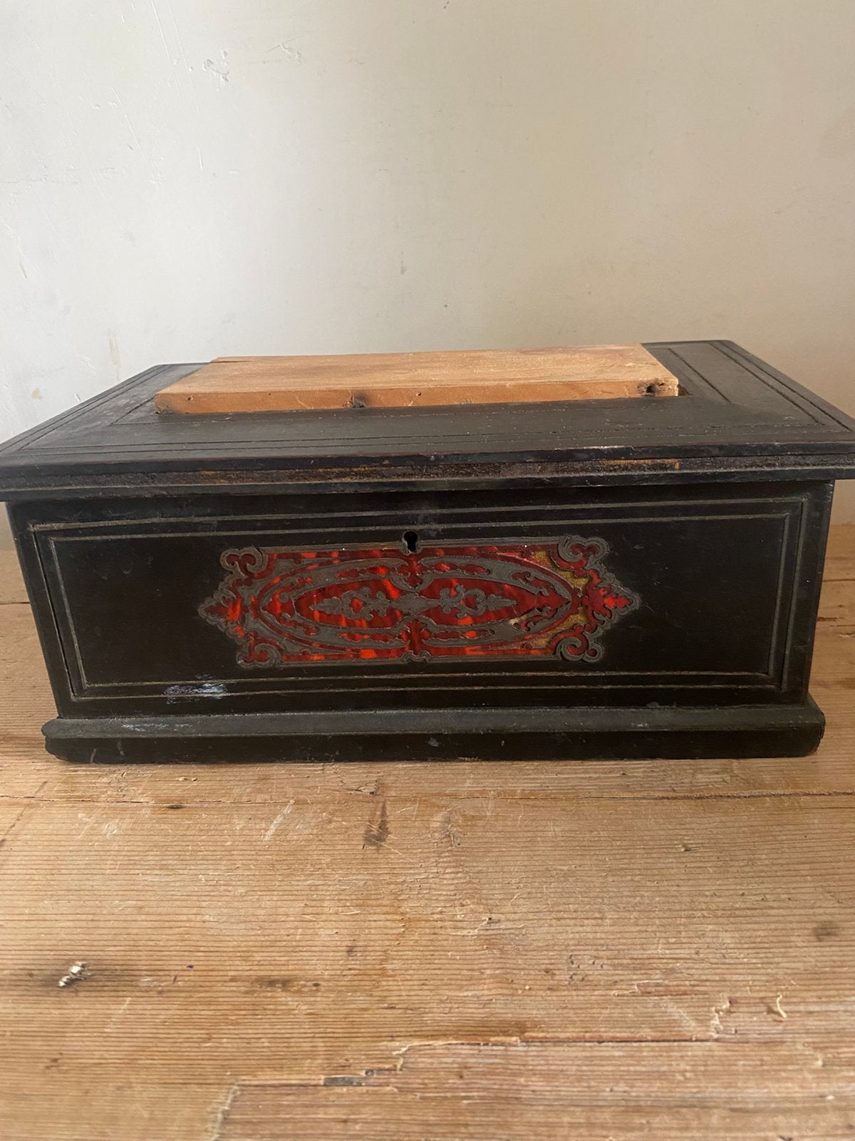 Te restaureren antieke naaidoos, Antiek en Kunst, Curiosa en Brocante, Ophalen of Verzenden