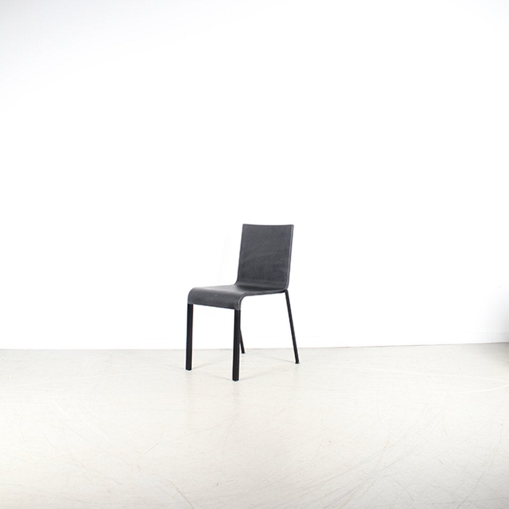 25x Vitra Maarten van Severen .03 Stoel Zwart – Zwart, Niet ingevuld, Kunststof, Zwart, Niet ingevuld